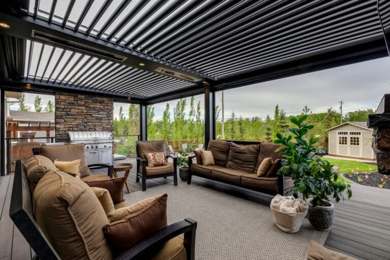 black louvered pergola - StruXure Pergolas In Northern California - Smart motorized Pergolas for Homeowners, contractors, and businesses